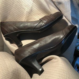 Medicus | Shoes | Medicus Softshoe Leather Heel 25 Brown 85w | Poshmark